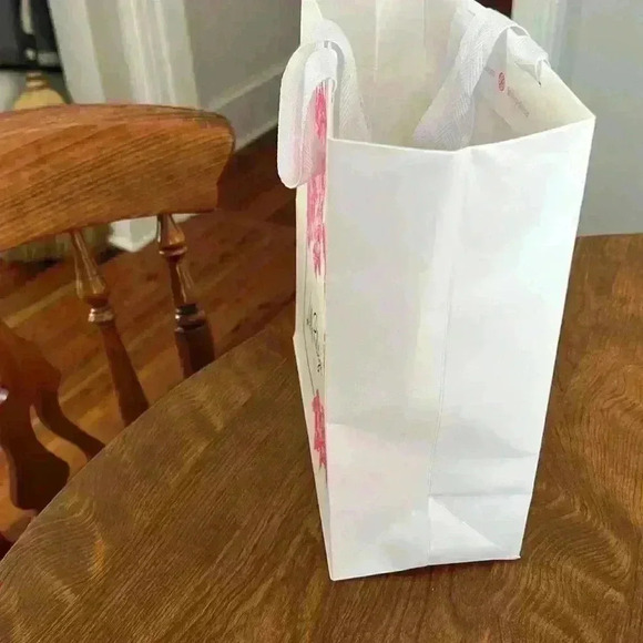 Lilly pulitzer bag 65th anniversary bag - Picture 3 of 5